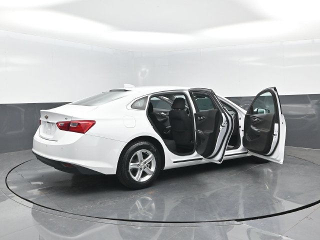 Used 2024 Chevrolet Malibu LT FWD image 27