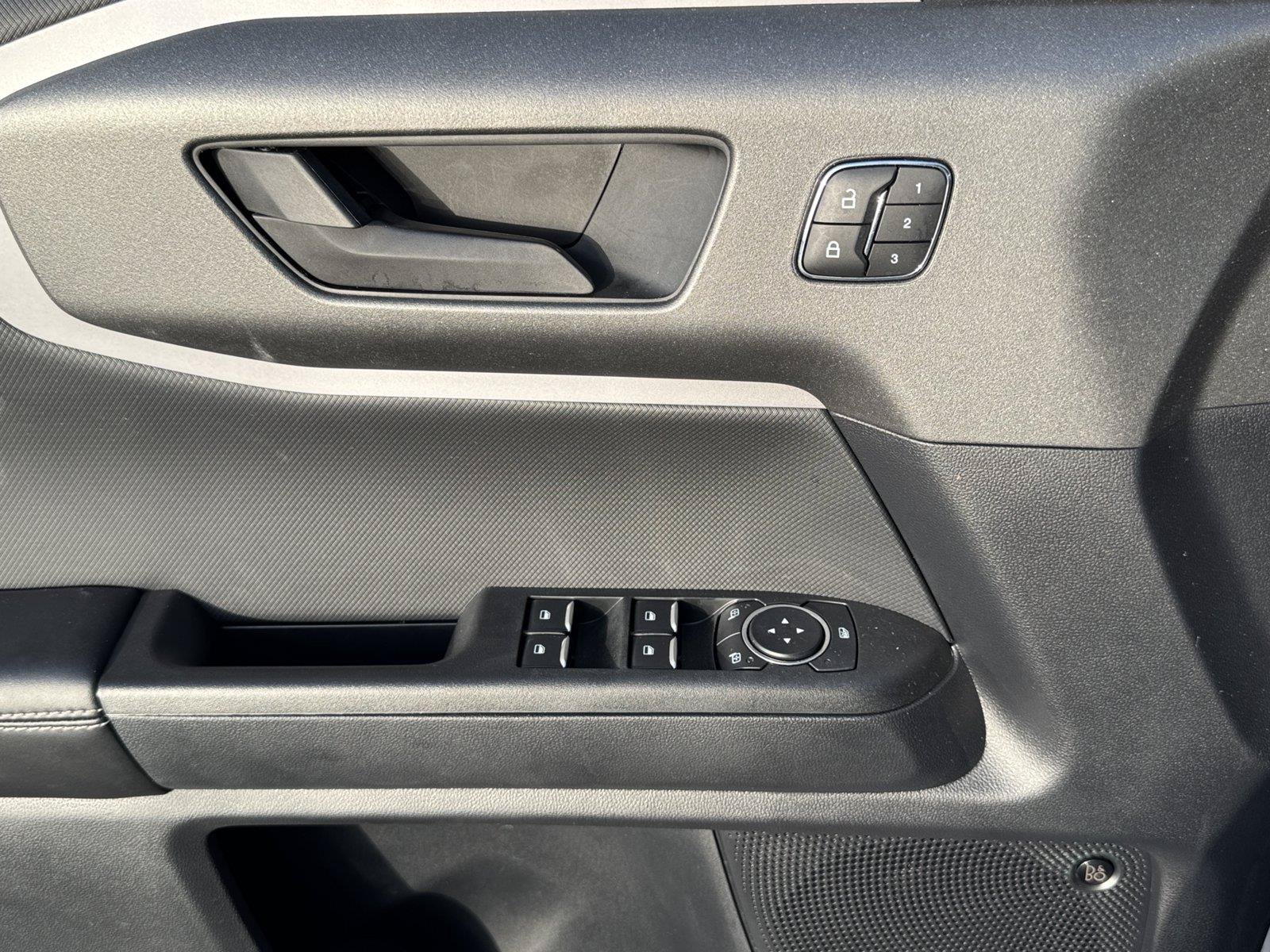 Certified 2025 Ford Bronco Sport Outer Banks w/ Outer Banks Tech Package+ AWD/4WD image 29