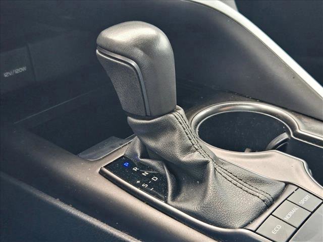 Used 2024 Toyota Camry SE FWD image 16