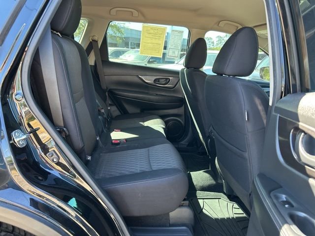 Used 2020 Nissan Rogue S FWD image 14