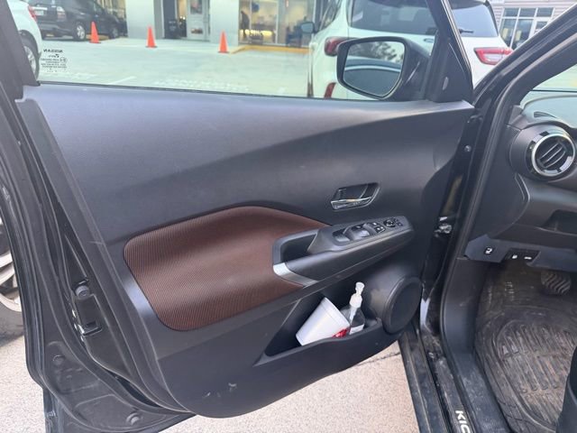 Used 2021 Nissan Kicks SR w/ Interior Electronics Package image 20