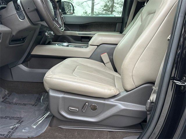 Certified 2021 Ford Expedition Limited image 9