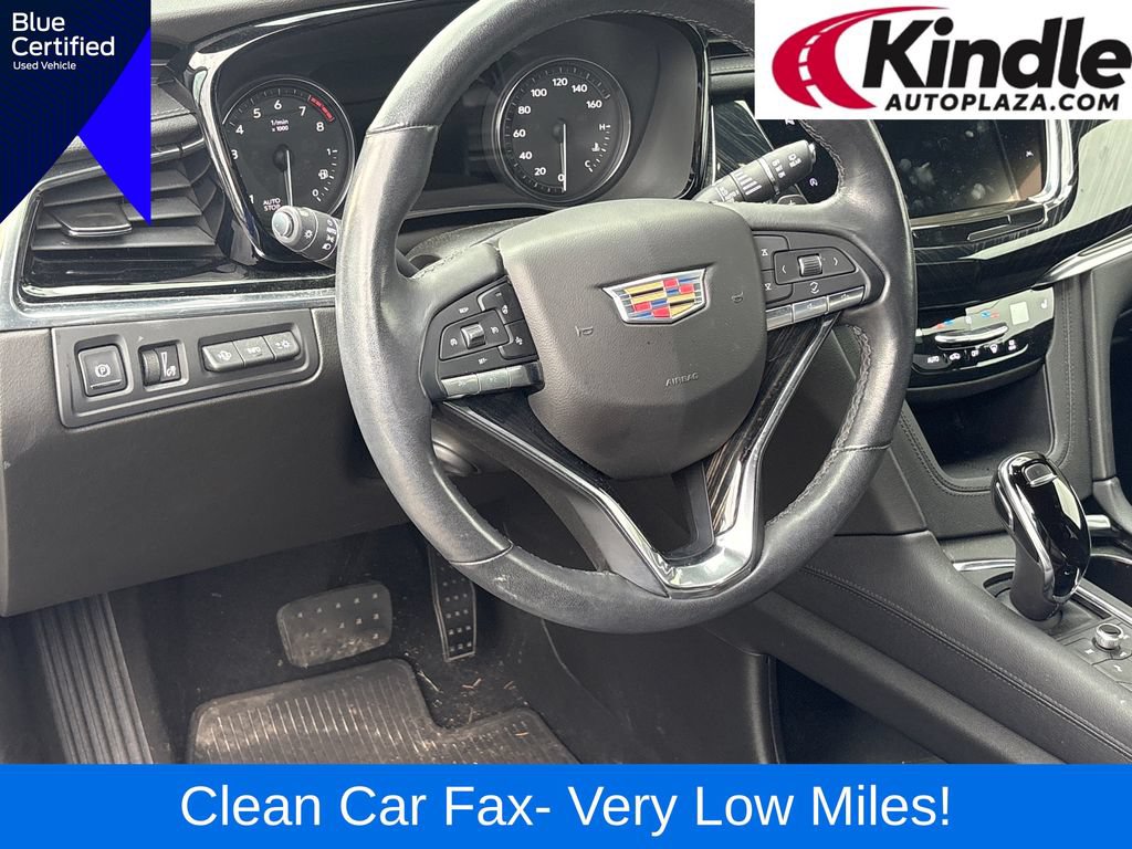 Used 2020 Cadillac XT6 Premium Luxury AWD/4WD image 7