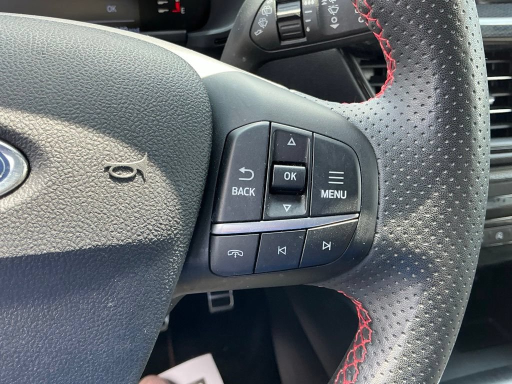 Certified 2023 Ford Escape ST-Line w/ Tech Pack #1 FWD image 36