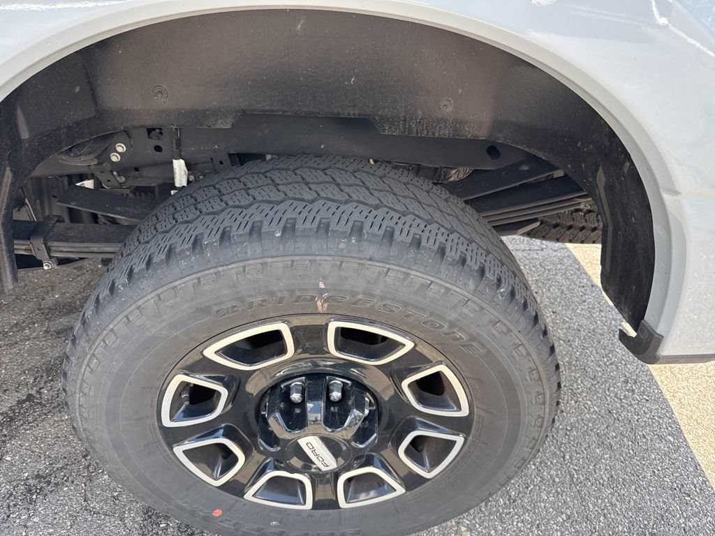 Certified 2025 Ford F250 Platinum AWD/4WD image 8