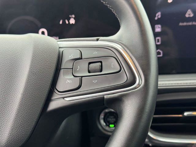 Used 2024 Buick Encore GX Sport Touring FWD image 26