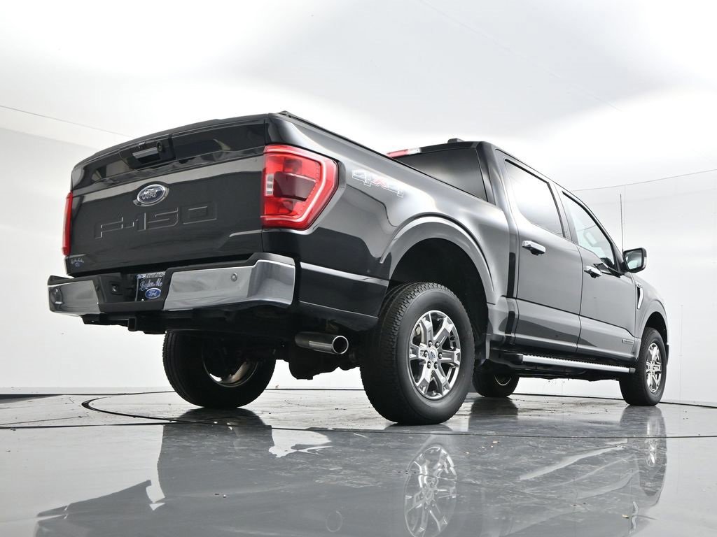Certified 2023 Ford F150 XLT w/ Equipment Group 302A High image 17