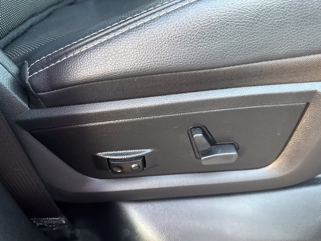 Used 2017 RAM 2500 Laramie w/ Sport Appearance Group AWD/4WD image 35