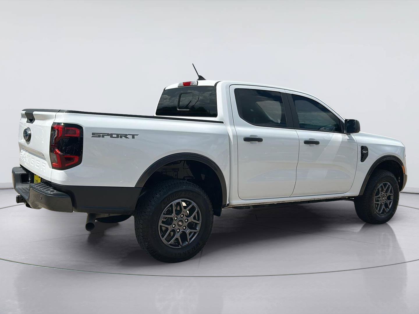 Certified 2024 Ford Ranger XLT w/ Equipment Group 301A High RWD image 4