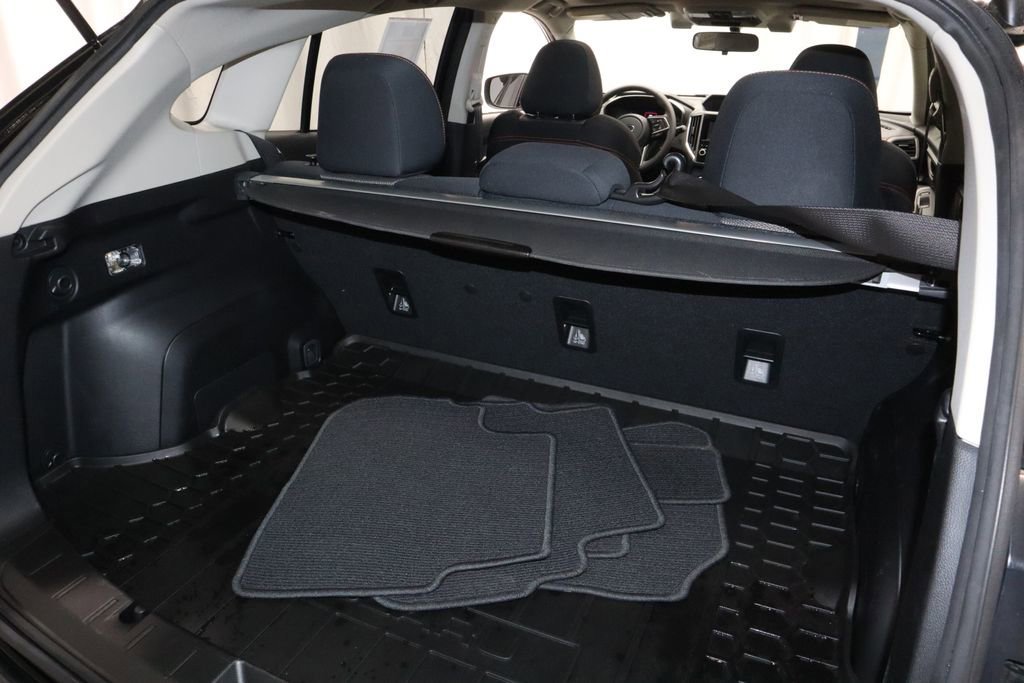 Used 2023 Subaru Crosstrek 2.0i Premium image 16