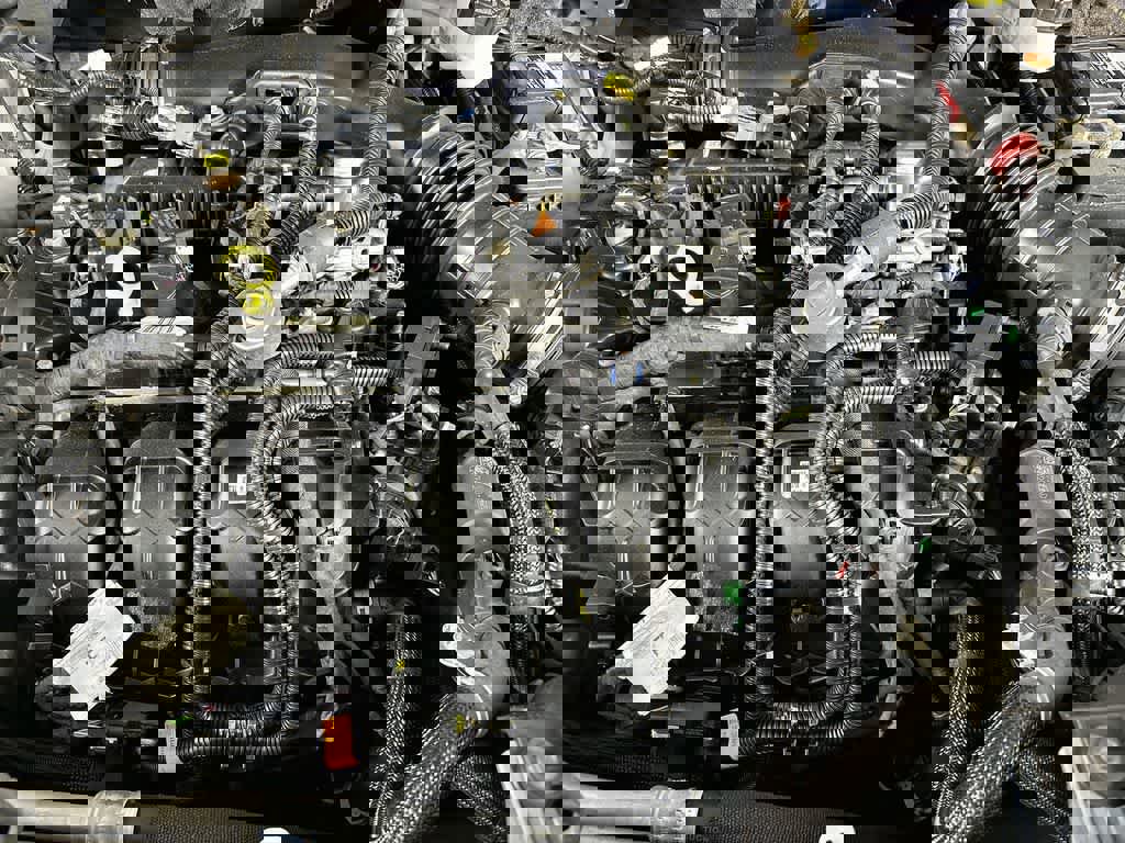 Certified 2019 Ford Edge SE FWD image 12