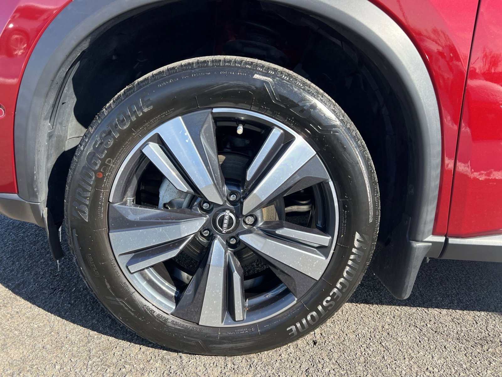 Used 2023 Nissan Rogue SL w/ SL Premium Package image 12