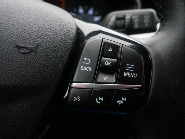 Certified 2022 Ford Escape SE w/ SE Sport Appearance Package image 19