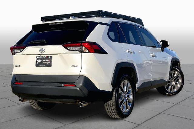 Used 2021 Toyota RAV4 XLE Premium image 4