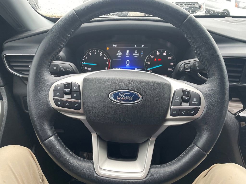 Certified 2022 Ford Explorer Limited AWD/4WD image 18