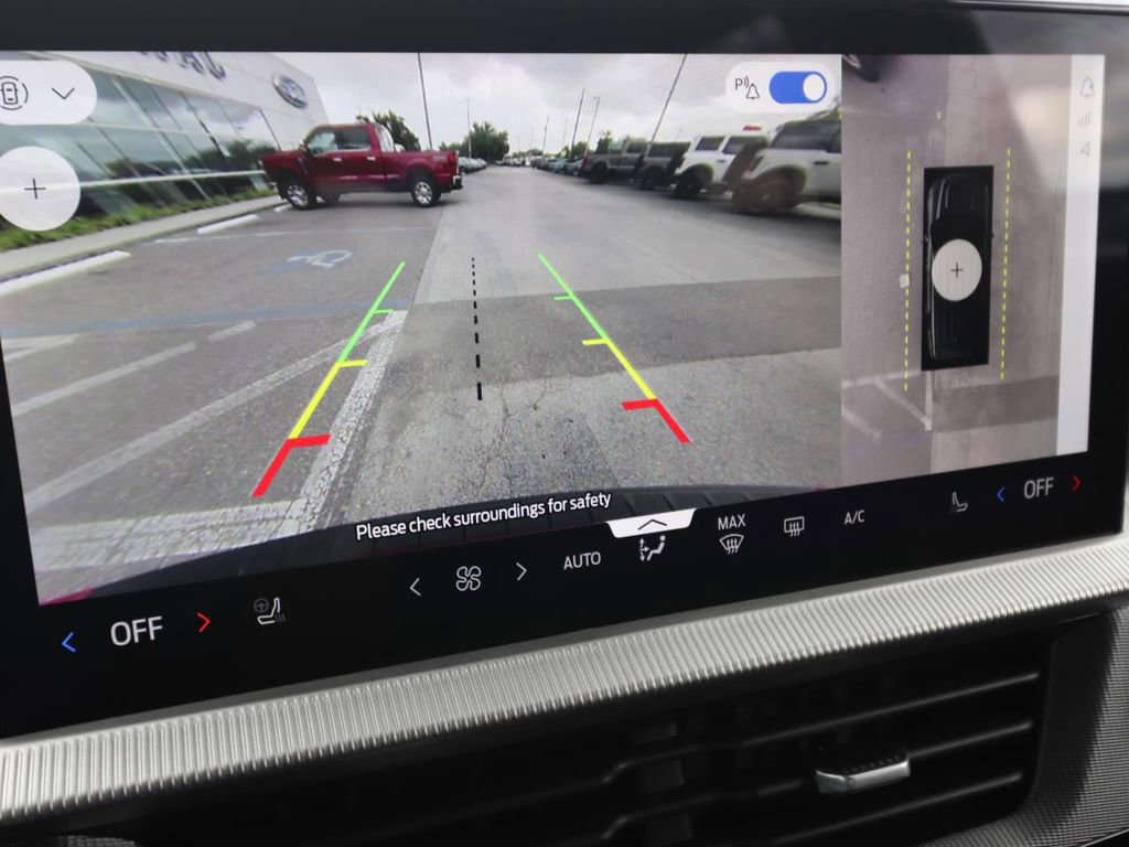 Certified 2025 Ford Explorer ST-Line w/ Premium Package image 9