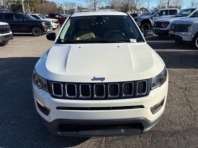 Used 2017 Jeep Compass Sport w/ Cold Weather Group image 8