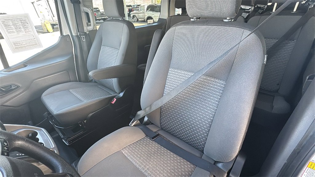 Certified 2022 Ford Transit 350 XLT image 21