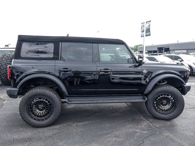 Certified 2025 Ford Bronco Outer Banks AWD/4WD image 11