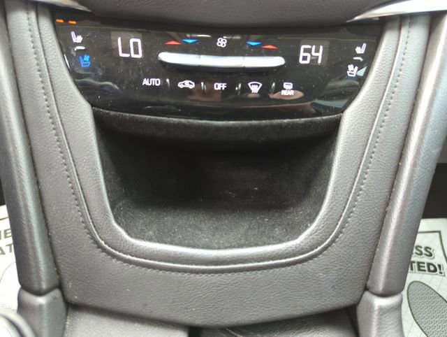 Used 2017 Cadillac XT5 Premium Luxury w/ LPO, Wheel Lock Package image 31