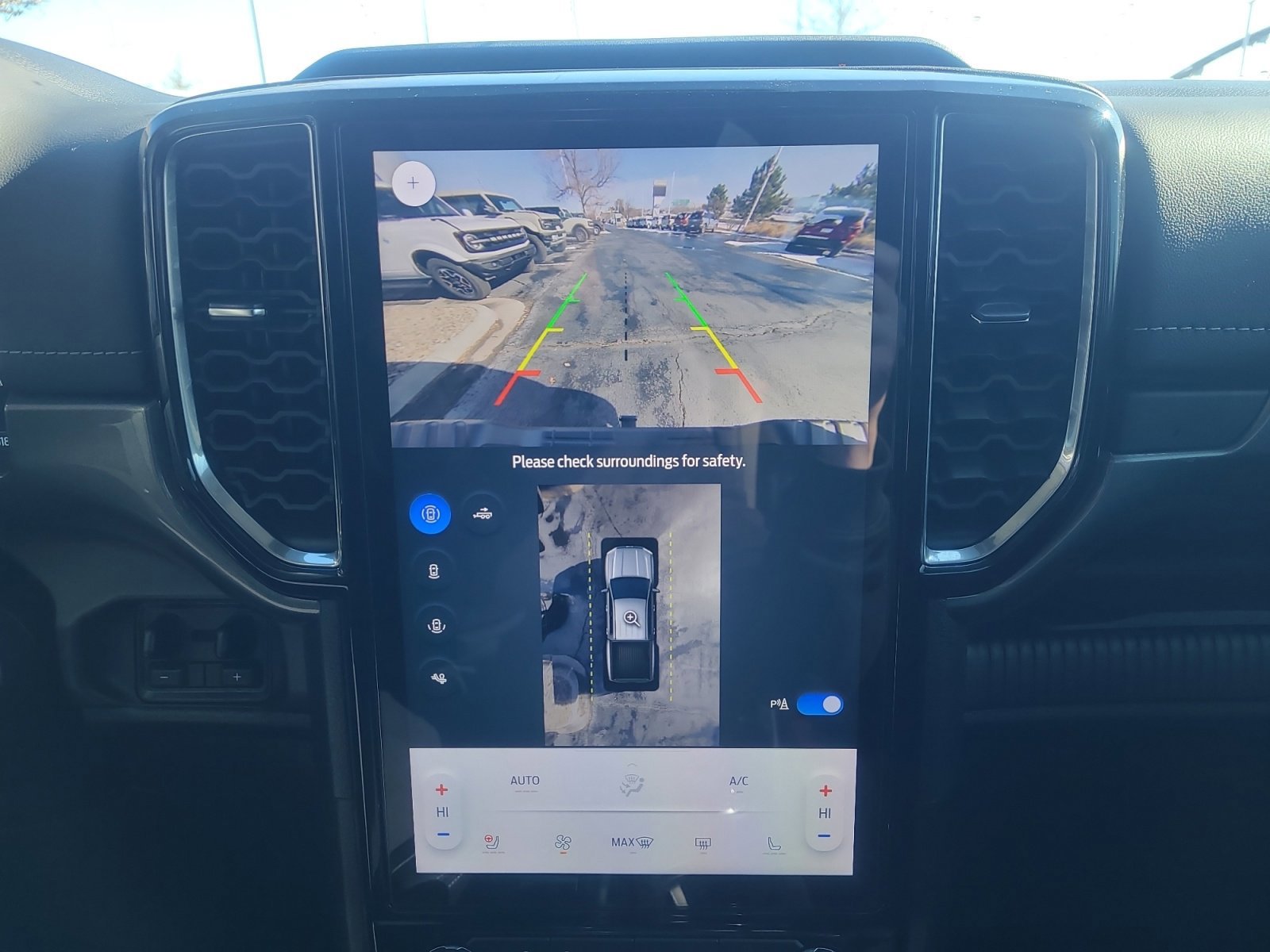 Certified 2024 Ford Ranger Lariat w/ FX4 Off-Road Package image 28