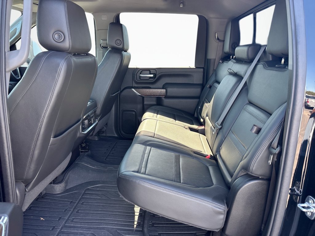 Used 2023 GMC Sierra 3500 Denali w/ Denali Ultimate Package AWD/4WD image 19