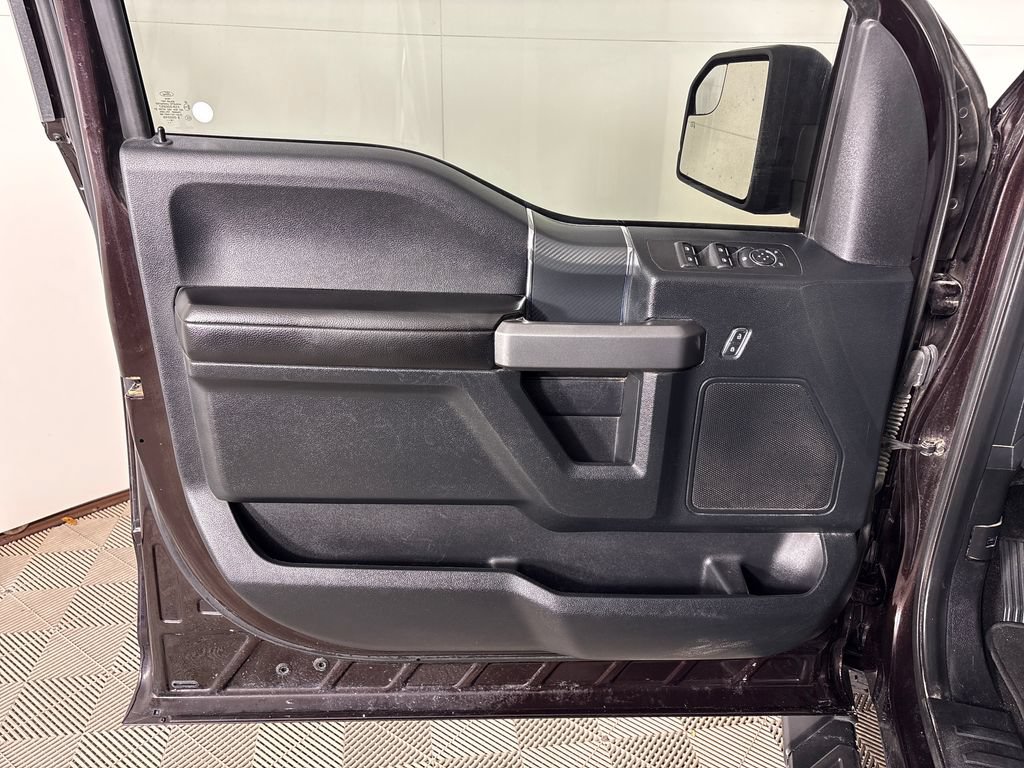 Certified 2019 Ford F150 XLT w/ Equipment Group 302A Luxury AWD/4WD image 16