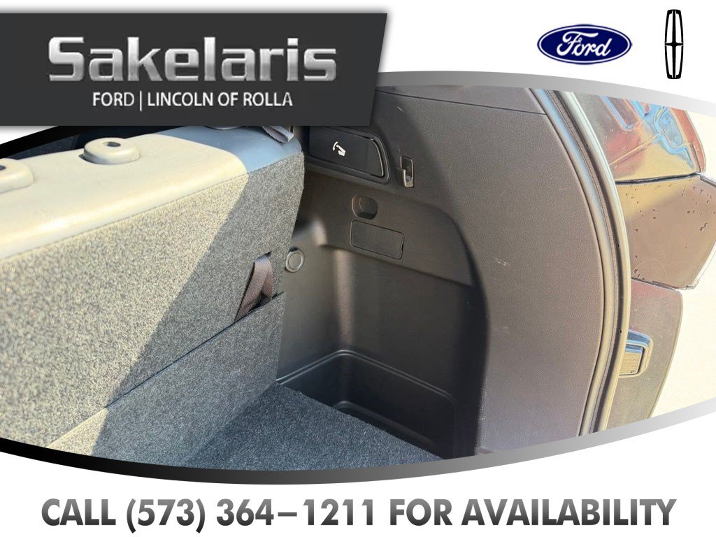 Used 2025 Mitsubishi Outlander AWD image 44
