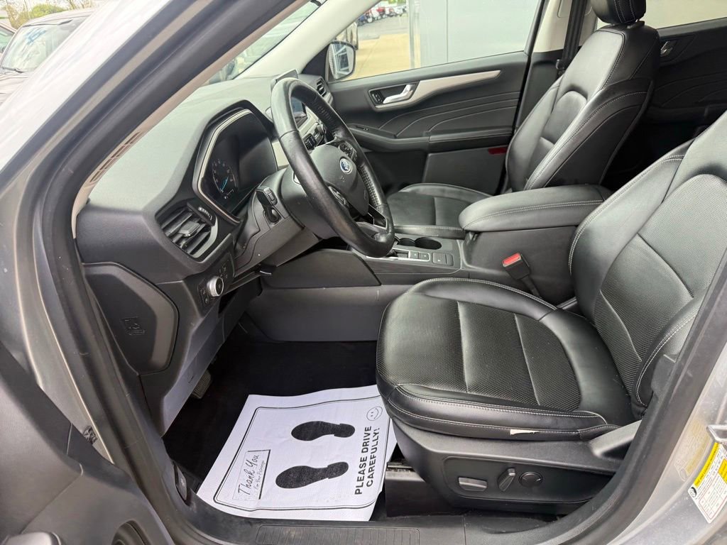 Certified 2021 Ford Escape SEL AWD/4WD image 19