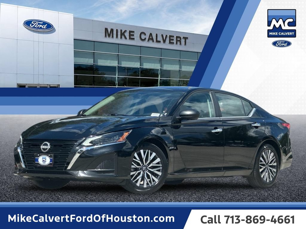 Used 2025 Nissan Altima 2.5 SV