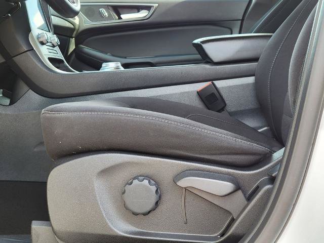 Certified 2024 Ford Edge SE image 23