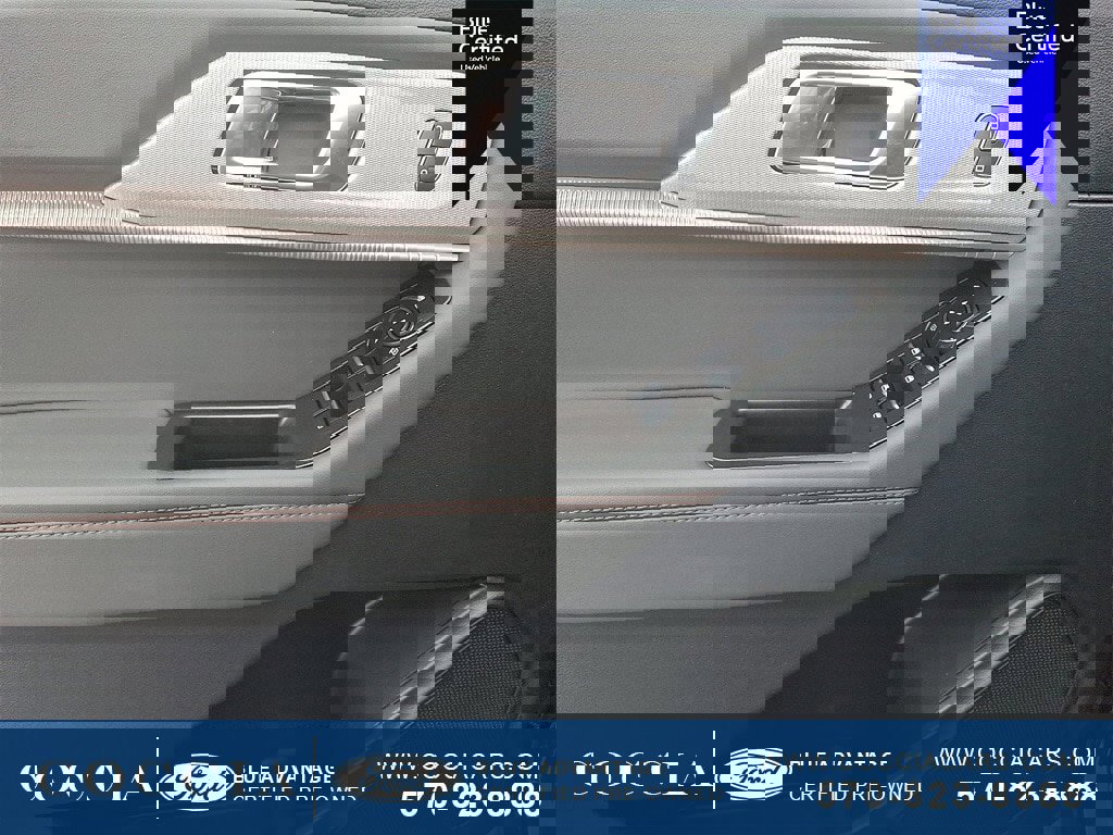 Certified 2025 Ford Explorer Active w/ Active Comfort Package image 13