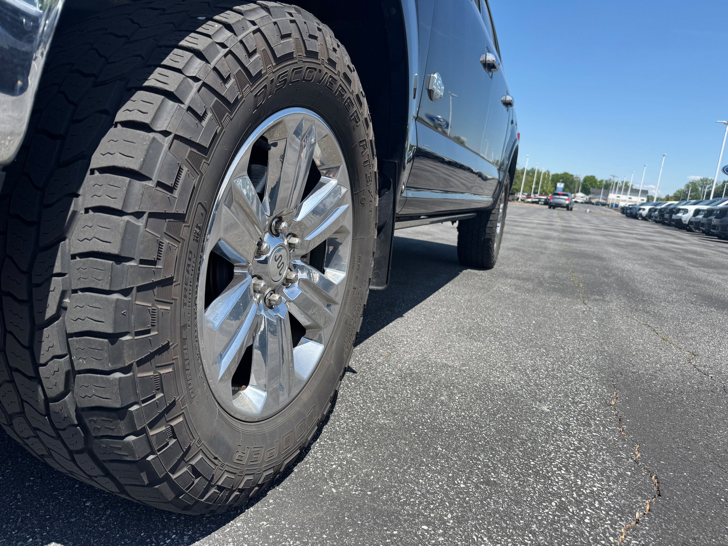 Certified 2020 Ford F150 King Ranch w/ Equipment Group 601A Luxury AWD/4WD image 20