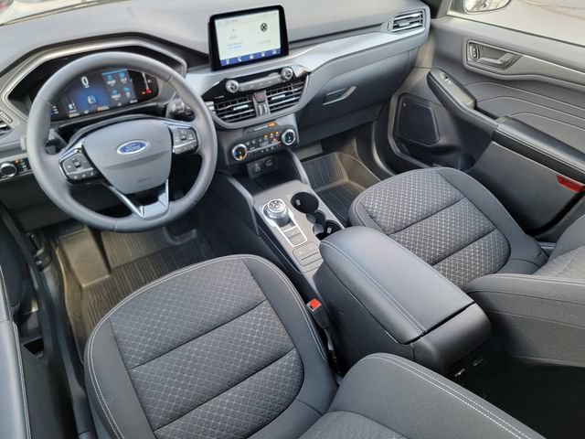 Certified 2024 Ford Escape Active AWD/4WD image 38