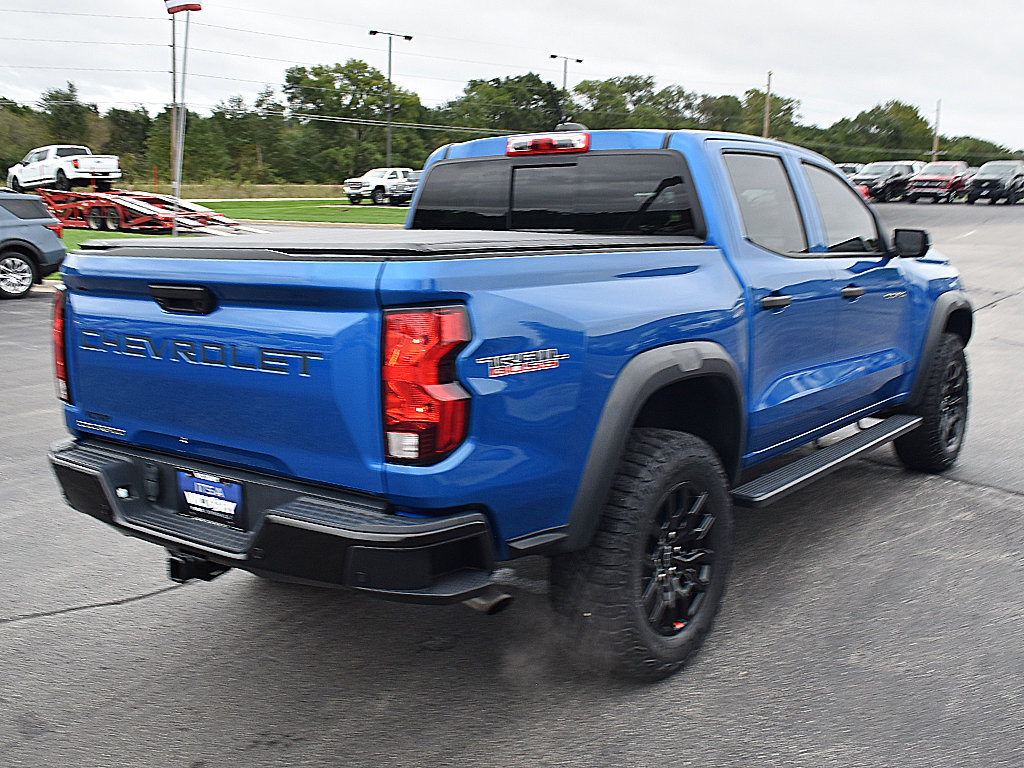 Used 2023 Chevrolet Colorado Trail Boss w/ Technology Package AWD/4WD image 14