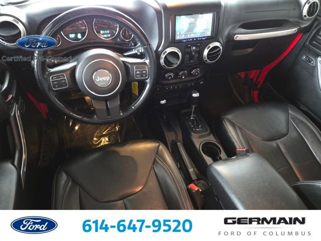 Used 2017 Jeep Wrangler Unlimited Rubicon w/ Connectivity Group AWD/4WD image 17