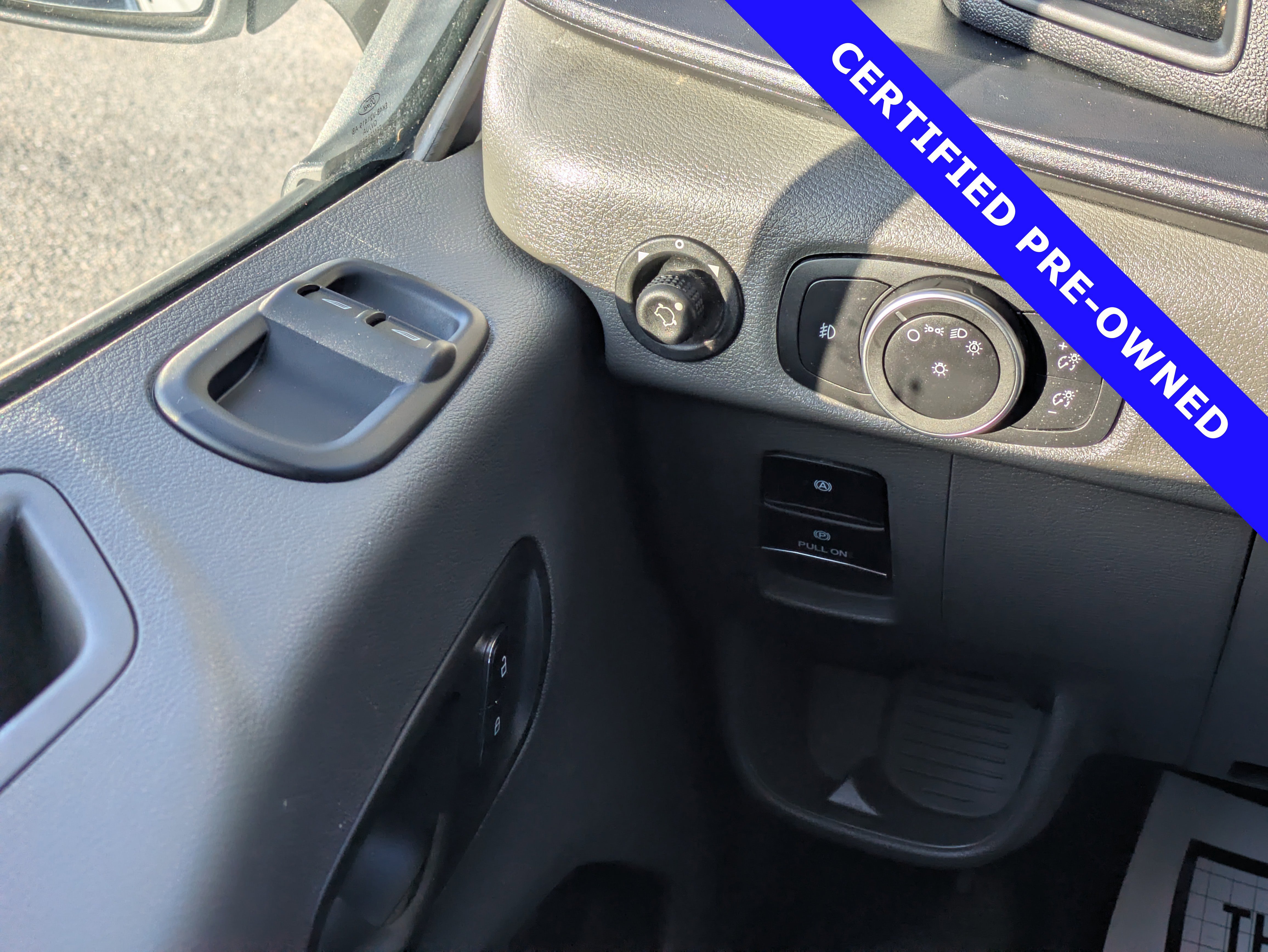 Certified 2024 Ford Transit 250 Low Roof w/ Exterior Upgrade Package image 21