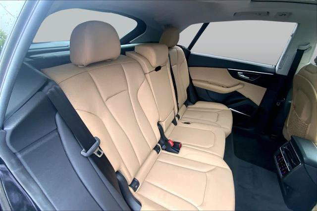 Used 2023 Audi Q8 Prestige AWD/4WD image 20