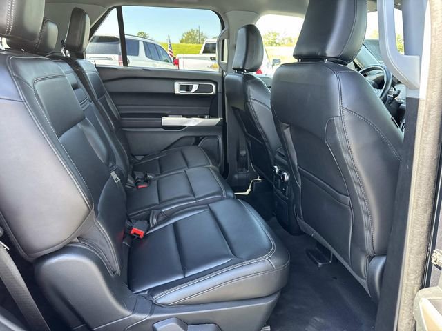 Certified 2023 Ford Explorer XLT w/ Equipment Group 202A image 10