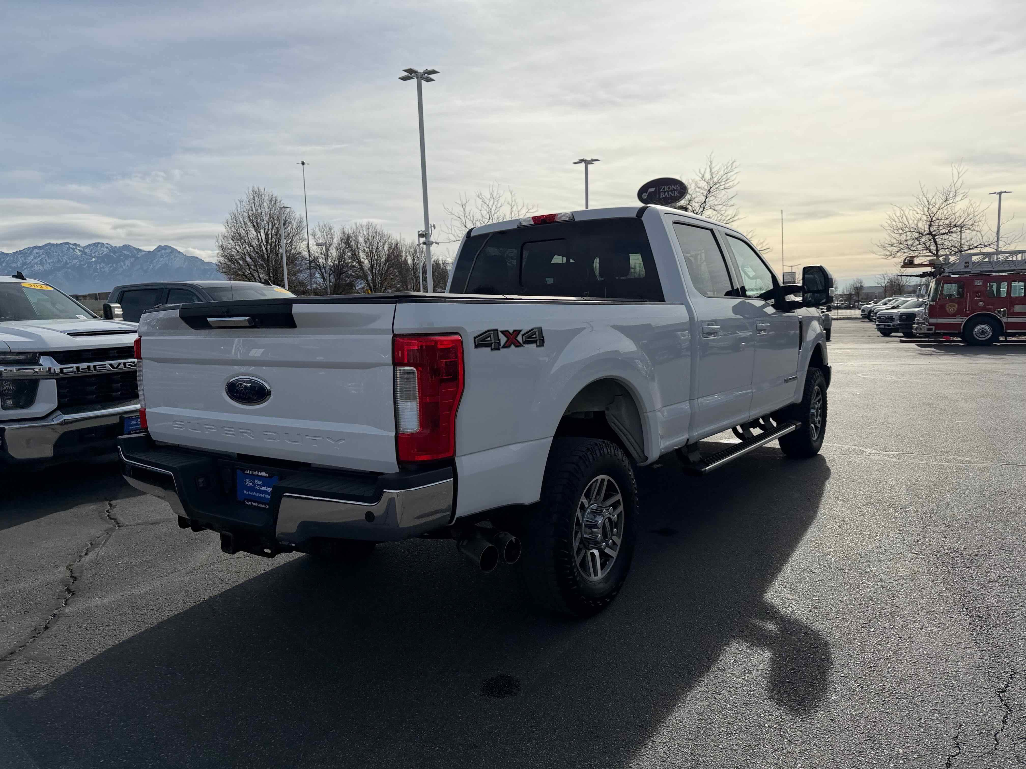 Certified 2017 Ford F350 Lariat w/ Lariat Value Package image 7