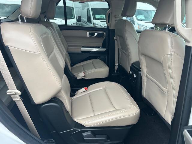 Certified 2023 Ford Explorer XLT w/ Equipment Group 202A AWD/4WD image 22