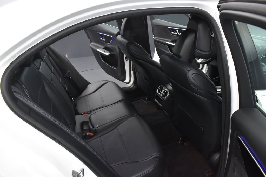Used 2025 Mercedes-Benz C 300 Sedan image 21
