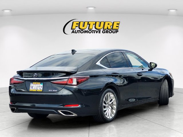 Used 2021 Lexus ES 350 w/ Accessory Package FWD image 4