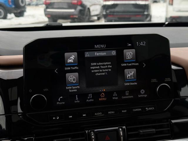 Used 2023 Nissan Pathfinder Platinum w/ Cargo Package image 38