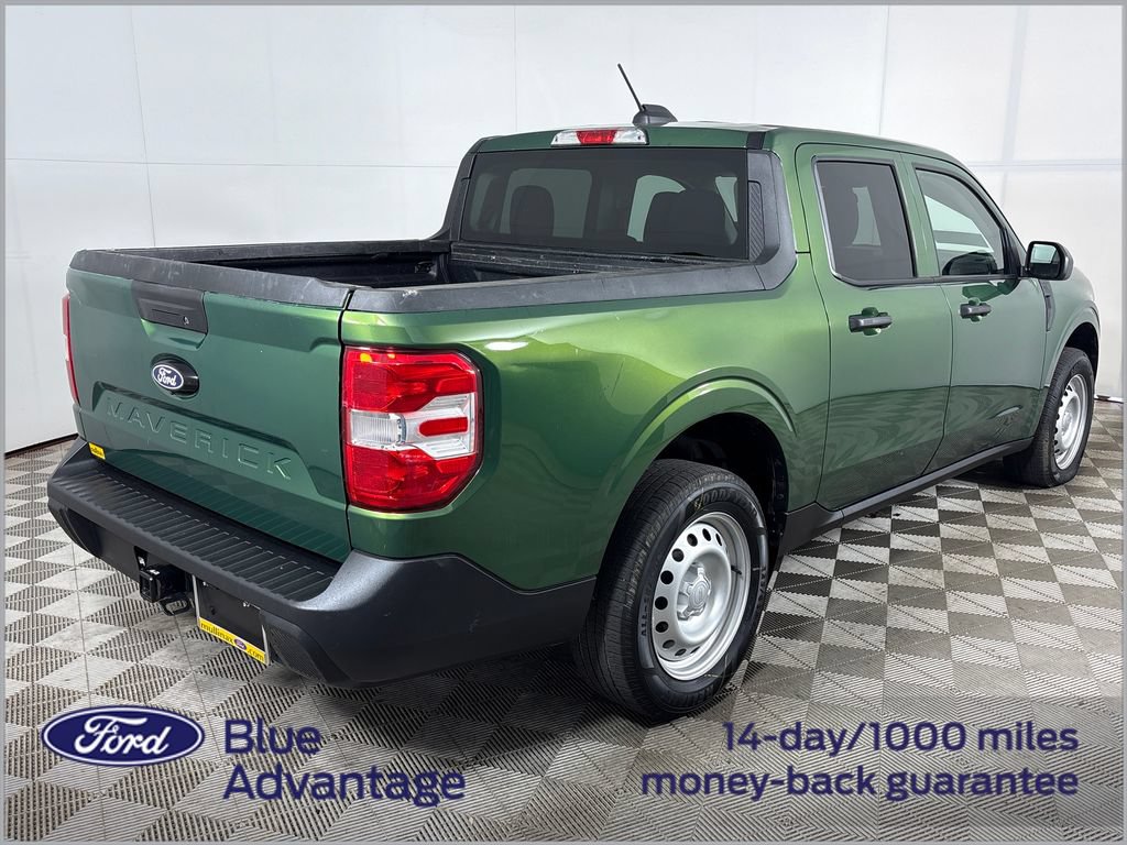 Certified 2025 Ford Maverick XL FWD image 4
