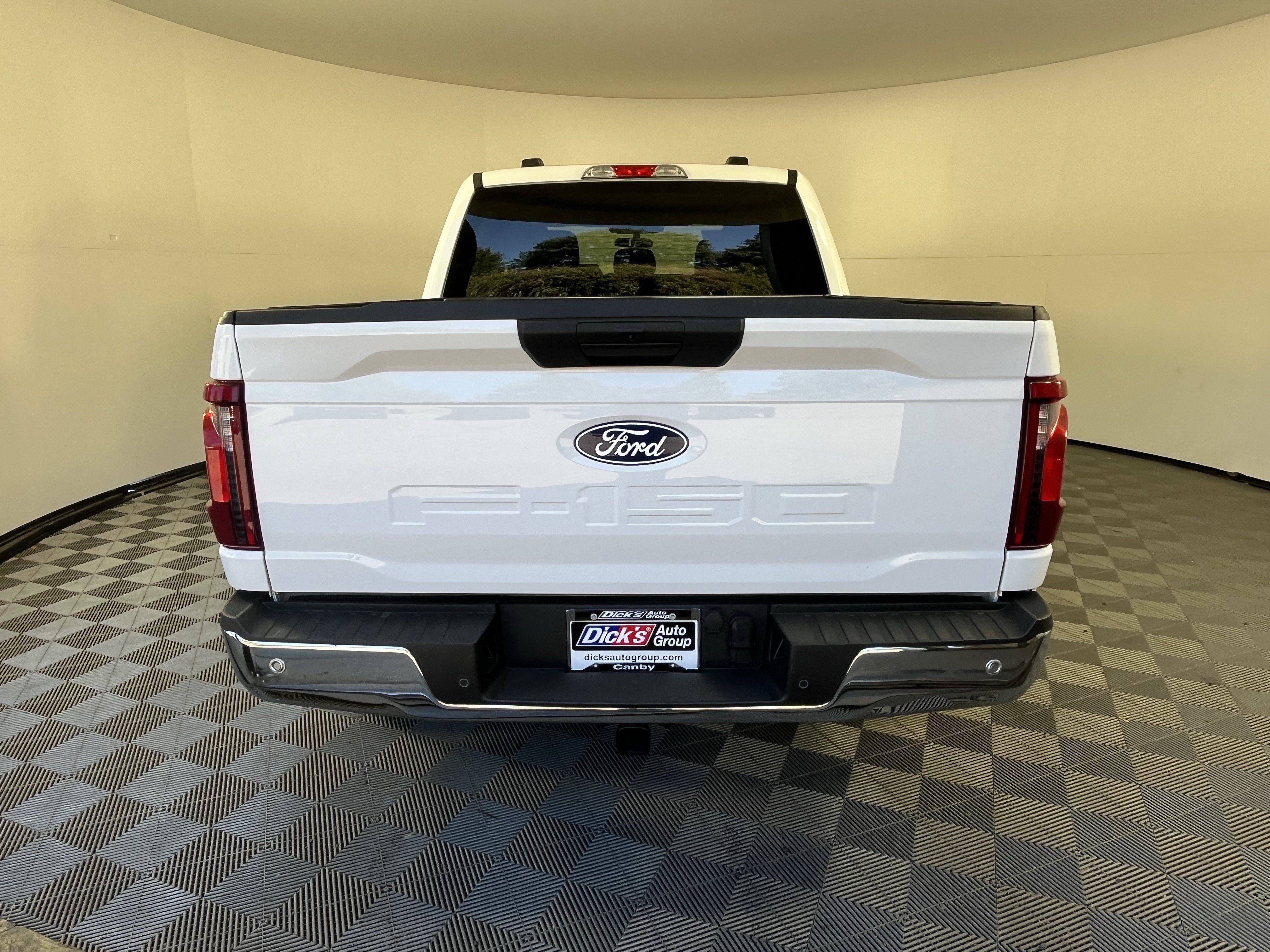 Certified 2025 Ford F150 XLT w/ Equipment Group 301A Standard AWD/4WD image 4