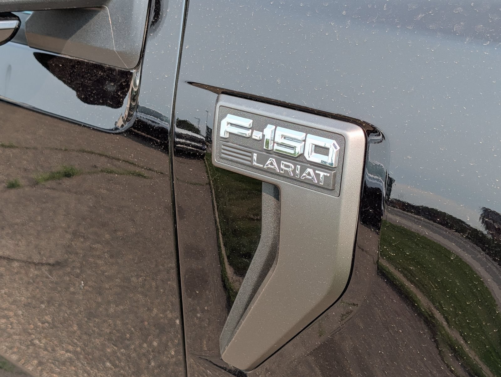Certified 2023 Ford F150 Lariat w/ Equipment Group 502A High AWD/4WD image 13