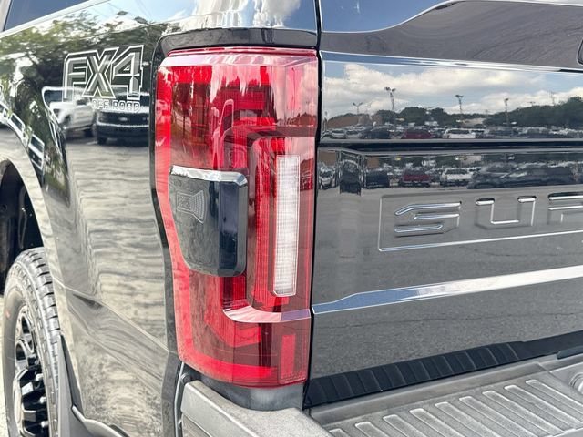 Certified 2021 Ford F250 Lariat AWD/4WD image 13