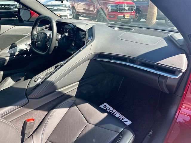 Used 2022 Chevrolet Corvette Stingray Coupe w/ Z51 Performance Package image 30