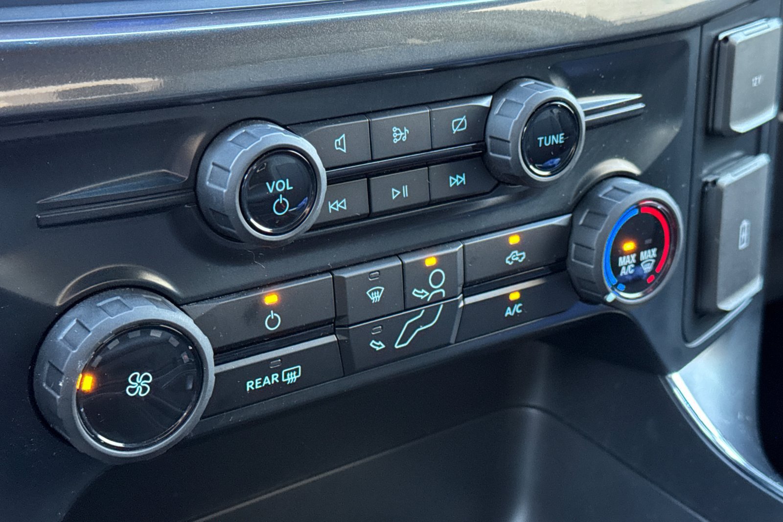 Certified 2024 Ford F150 STX RWD image 24